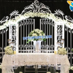 Floral Metal Gate Back Frames For Wedding
