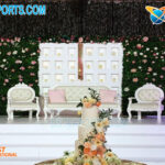 Splendid Shelf Style Candle Wall Backdrop for Wedding